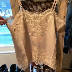 NWT VICI Flounce Lace Camisole